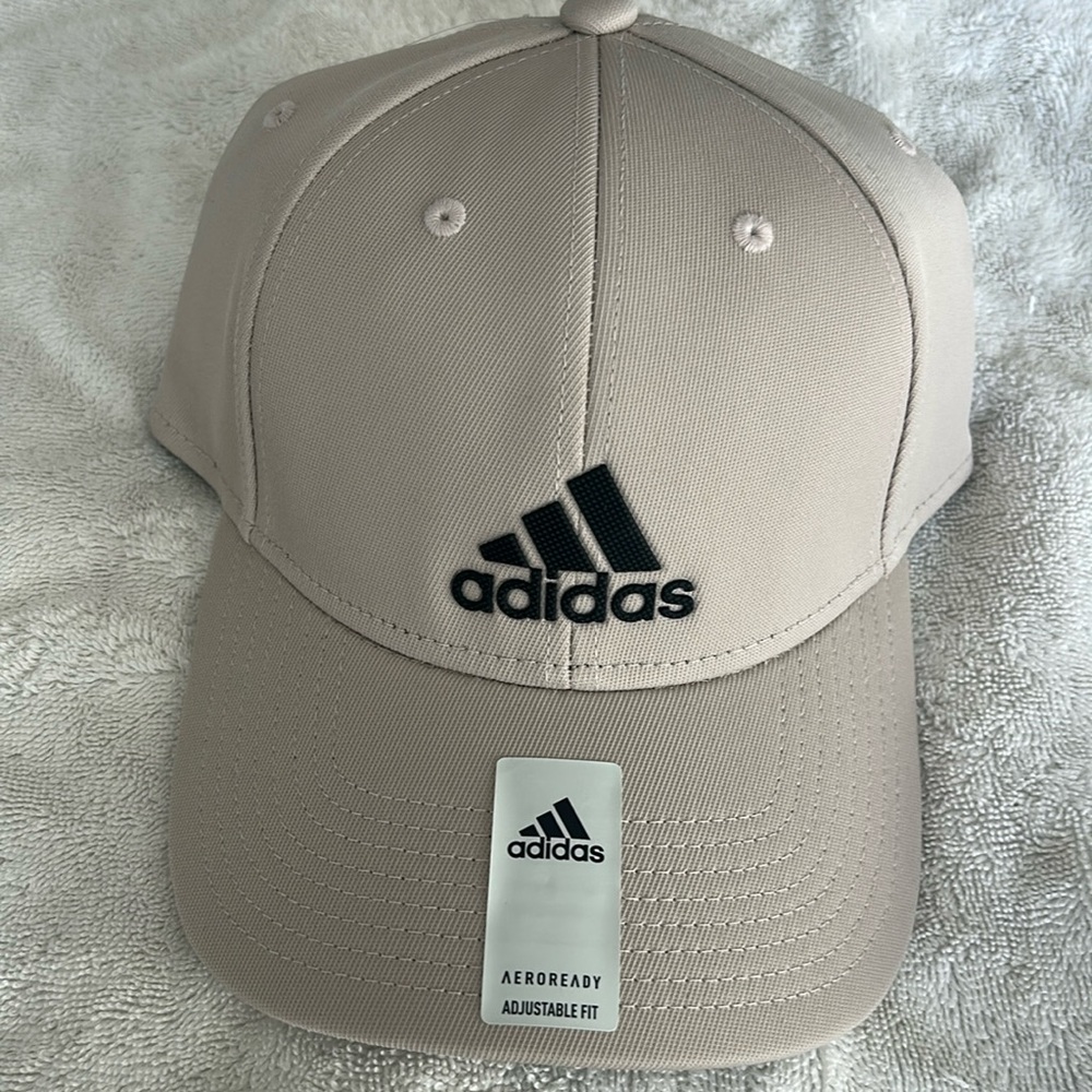 Adidas aero ready adjustable fit cap